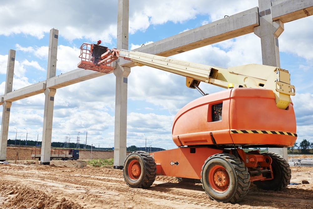 Articulated vs Telescopic Boom Lifts What’s the Difference?